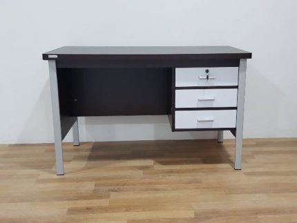 Meja Kantor Hanko MT 129